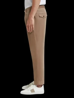 Blake Pleated Corduroy Chino