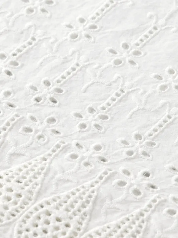 Broderie Anglaise Top