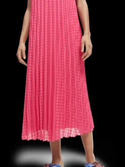 Checked Midi Dress With Pleats