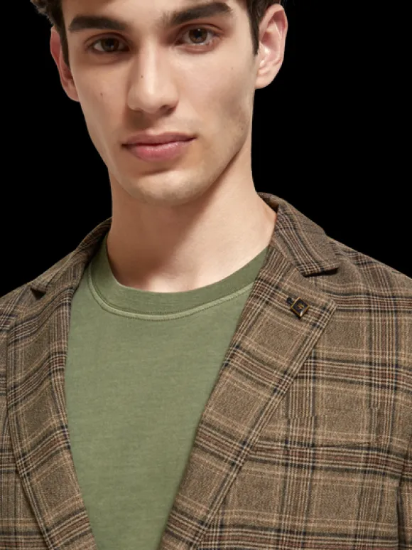 Classic Single-Breasted Blazer