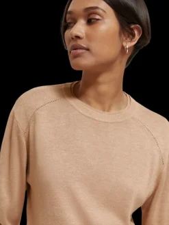 Crew Neck Pullover