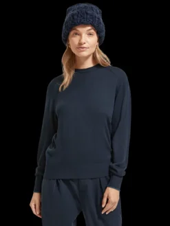 Crew Neck Pullover