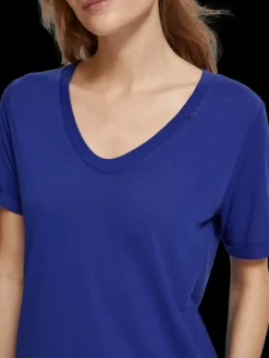 Embroidered Detail V Neck T-Shirt