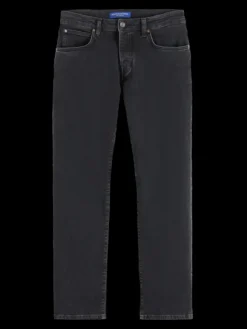 Essentials — Zee Straight Jeans | City Black
