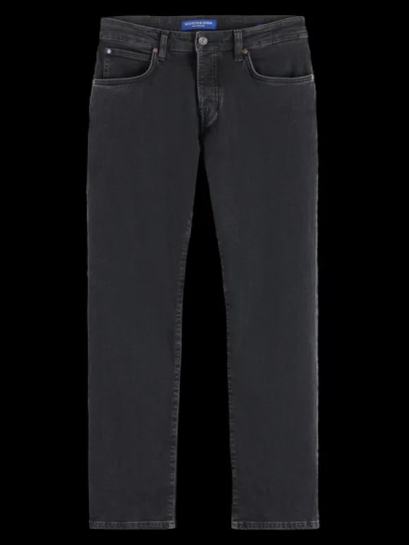 Essentials — Zee Straight Jeans | City Black
