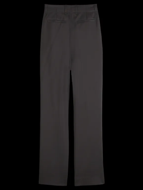 Faye High Rise Relaxed Tapered Leg