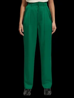 Faye High Rise Relaxed Tapered Leg