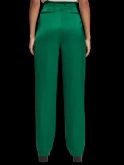 Faye High Rise Relaxed Tapered Leg
