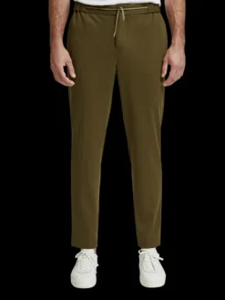 Finch Tapered-Fit Yarn-Dyed Jogger