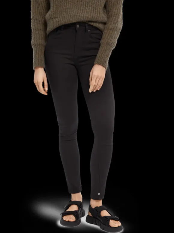 Haut High Rise Skinny Jeans | Stay Black