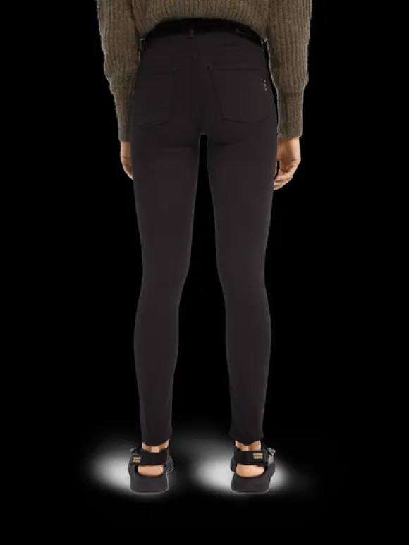 Haut High Rise Skinny Jeans | Stay Black