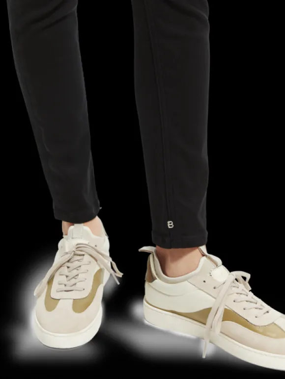 Haut High-Rise Skinny Jeans | Stay Black