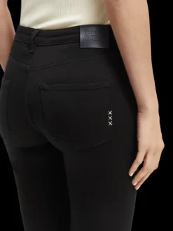 Haut High-Rise Skinny Jeans | Stay Black