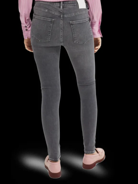 Haut Skinny-Fit Jeans — Latest Flame