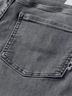 Haut Skinny-Fit Jeans — Latest Flame