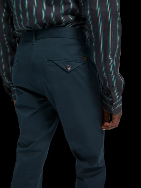 Mott Super-Slim Fit Classic Twill Chino