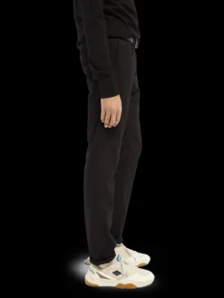 Ralston Slim Fit Jeans | Stay Black
