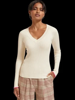Ribbed V-Neck Pullover