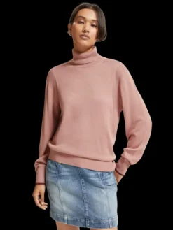 Roll Neck Pullover