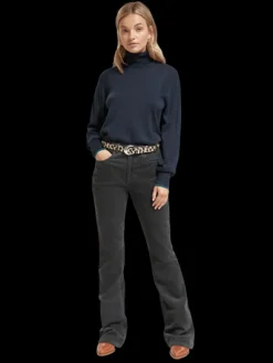 Roll Neck Pullover